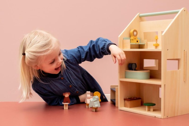 Fsc Wooden Play House Doll Houses