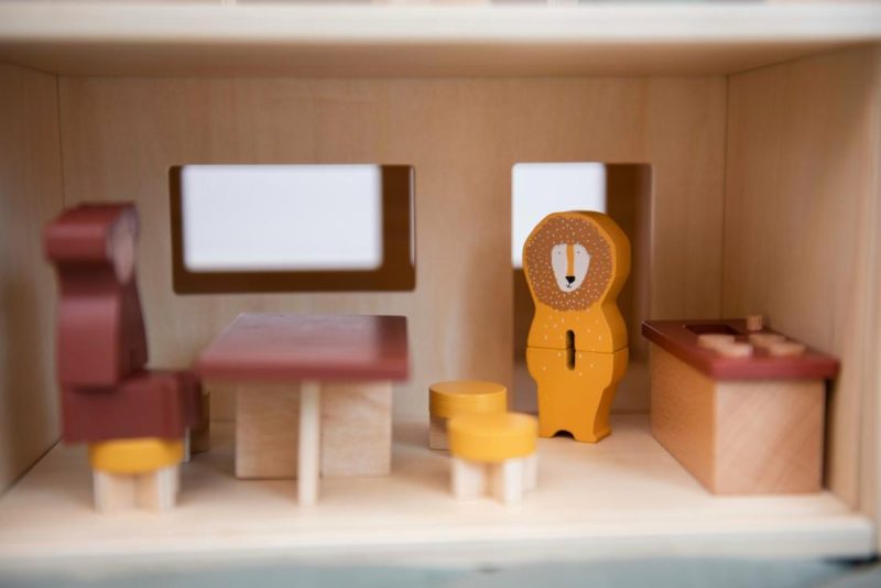 Fsc Wooden Play House Doll Houses