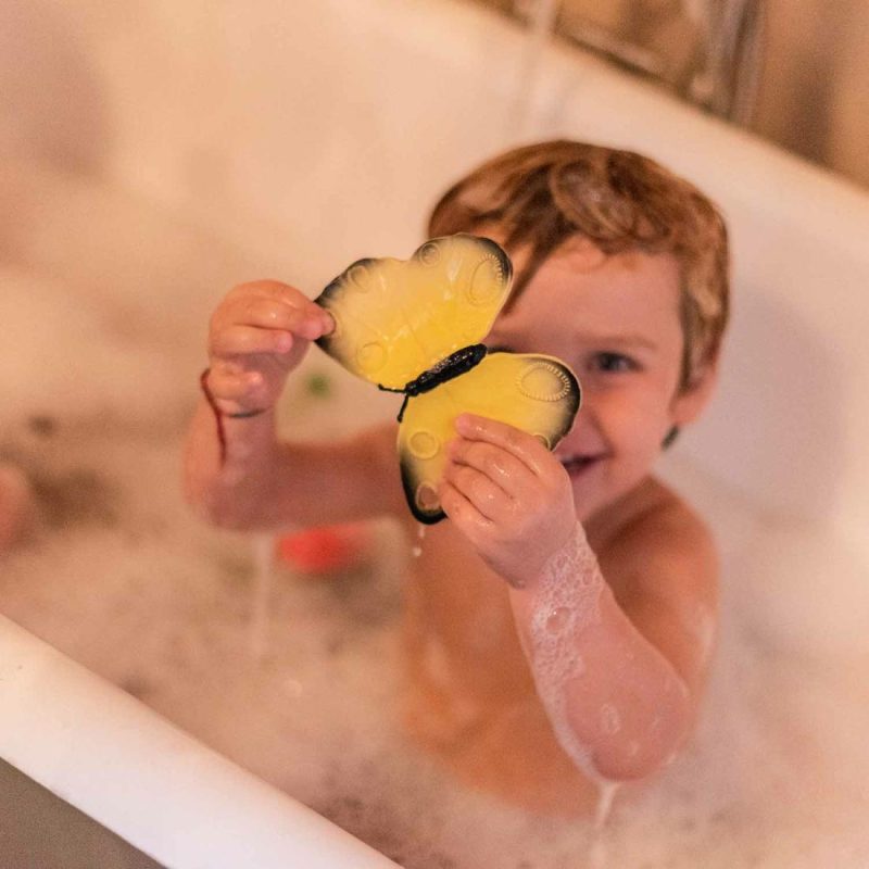 Katia The Butterfly Bathtime