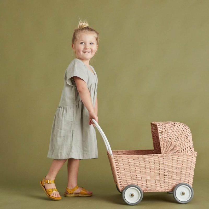 Rattan Strolley – Rose Educational Toys